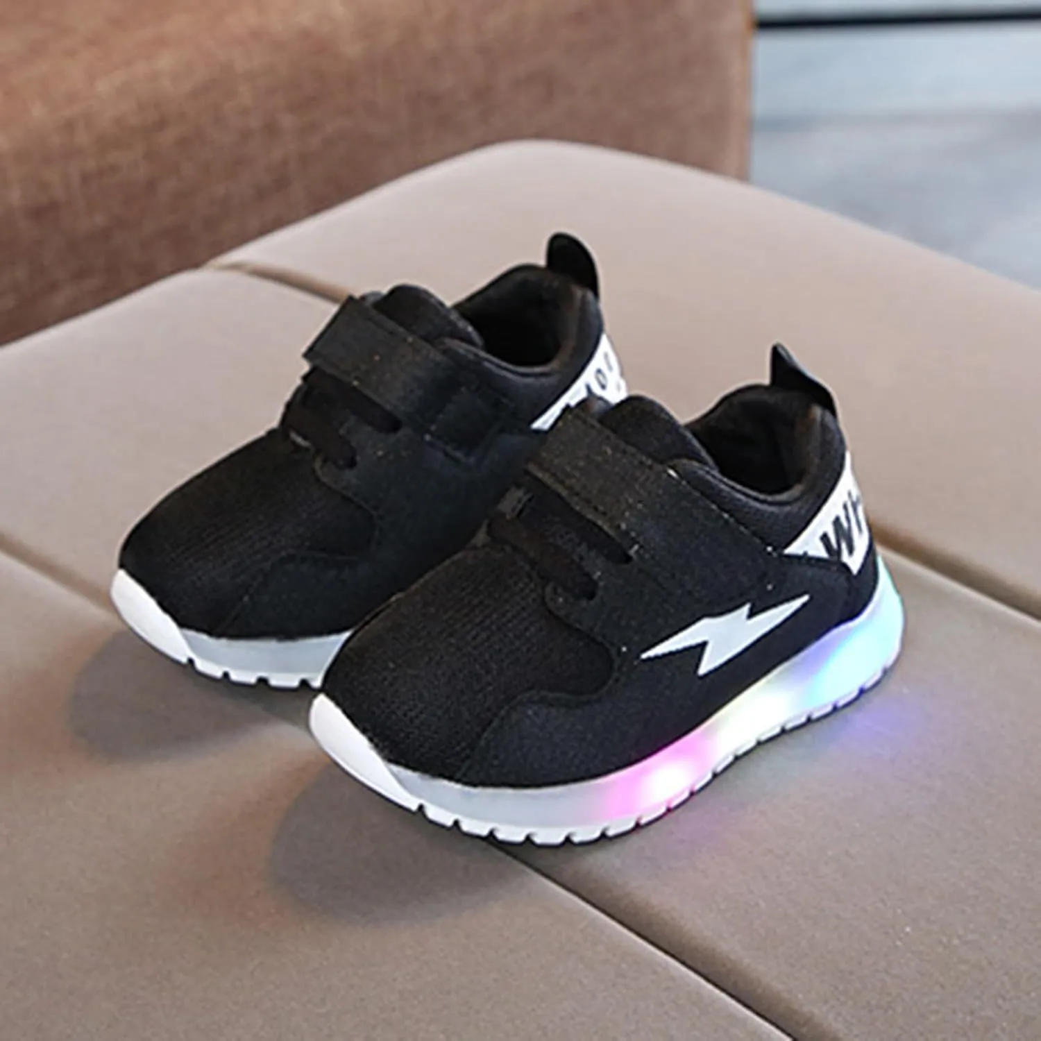 Cathalem Child Casual Shoes Fashion Baby Sneakers Running Sport Shoes Toddler Baby Sneakers Luminous Colorful Light Shoes