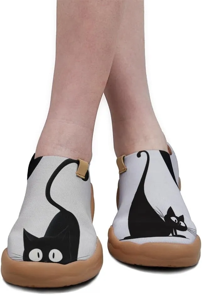 Hetios Women's Artistic Slip-On Shoes Casual Loafers Lightweight Comfortable Travel Footwear