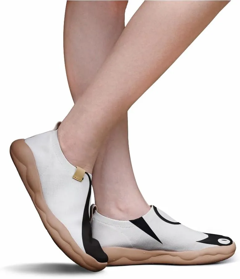 Hetios Women's Artistic Slip-On Shoes Casual Loafers Lightweight Comfortable Travel Footwear