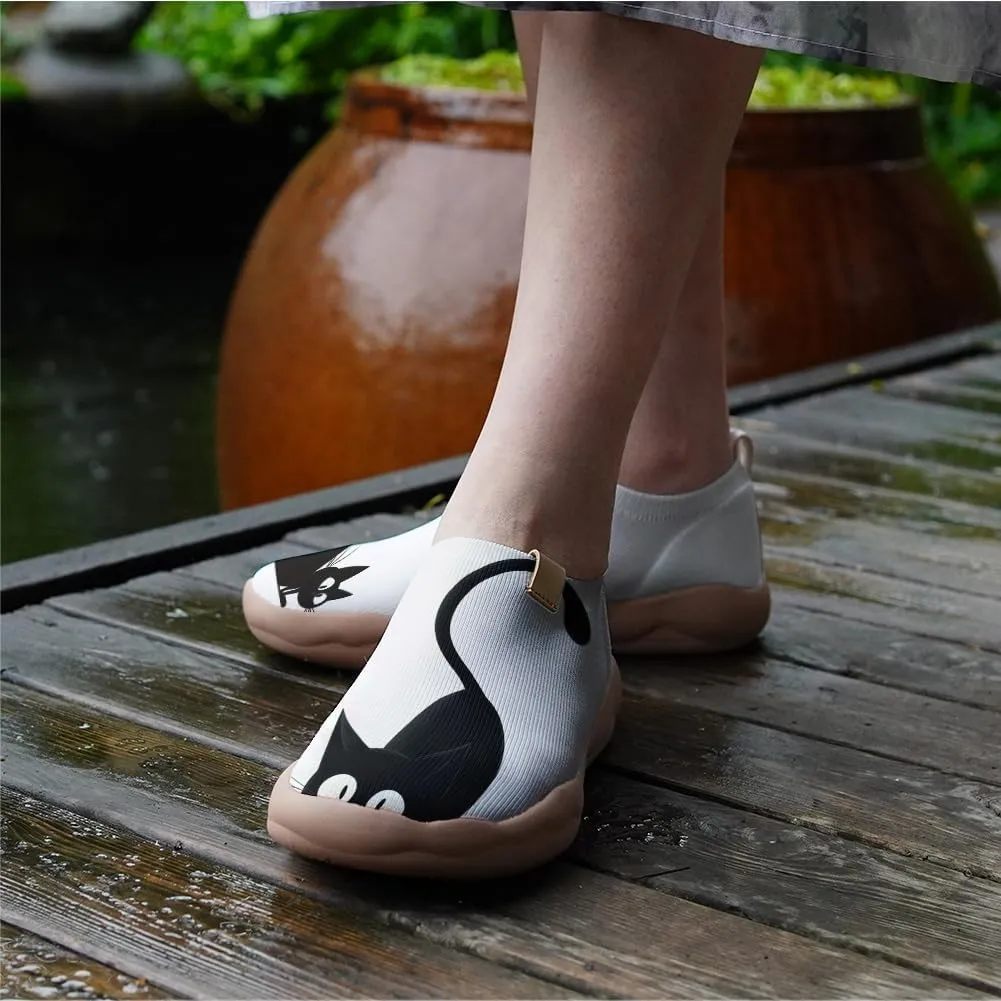 Hetios Women's Artistic Slip-On Shoes Casual Loafers Lightweight Comfortable Travel Footwear