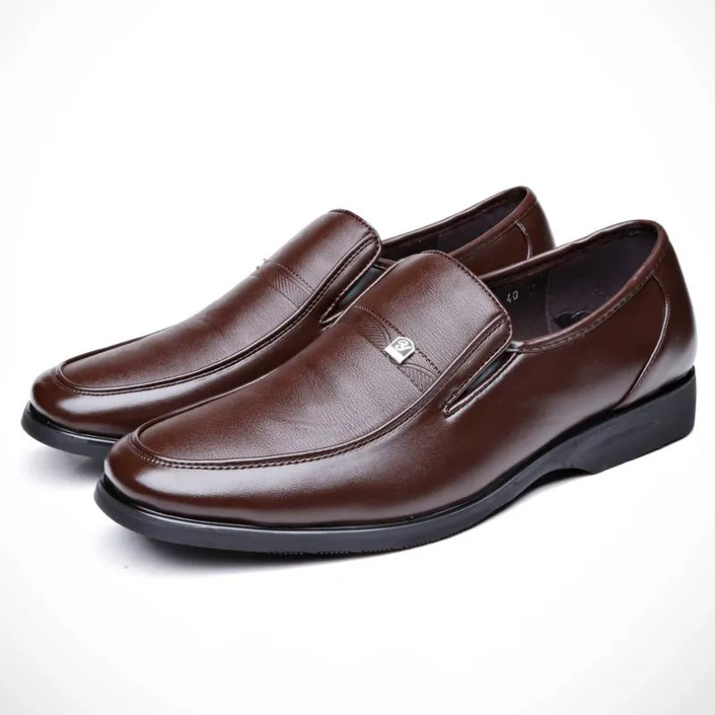 Men's Leather Slip-Ons With Round Toe