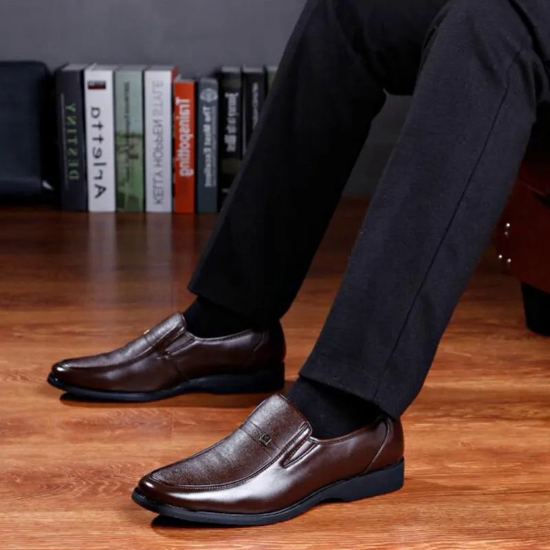 Men's Leather Slip-Ons With Round Toe
