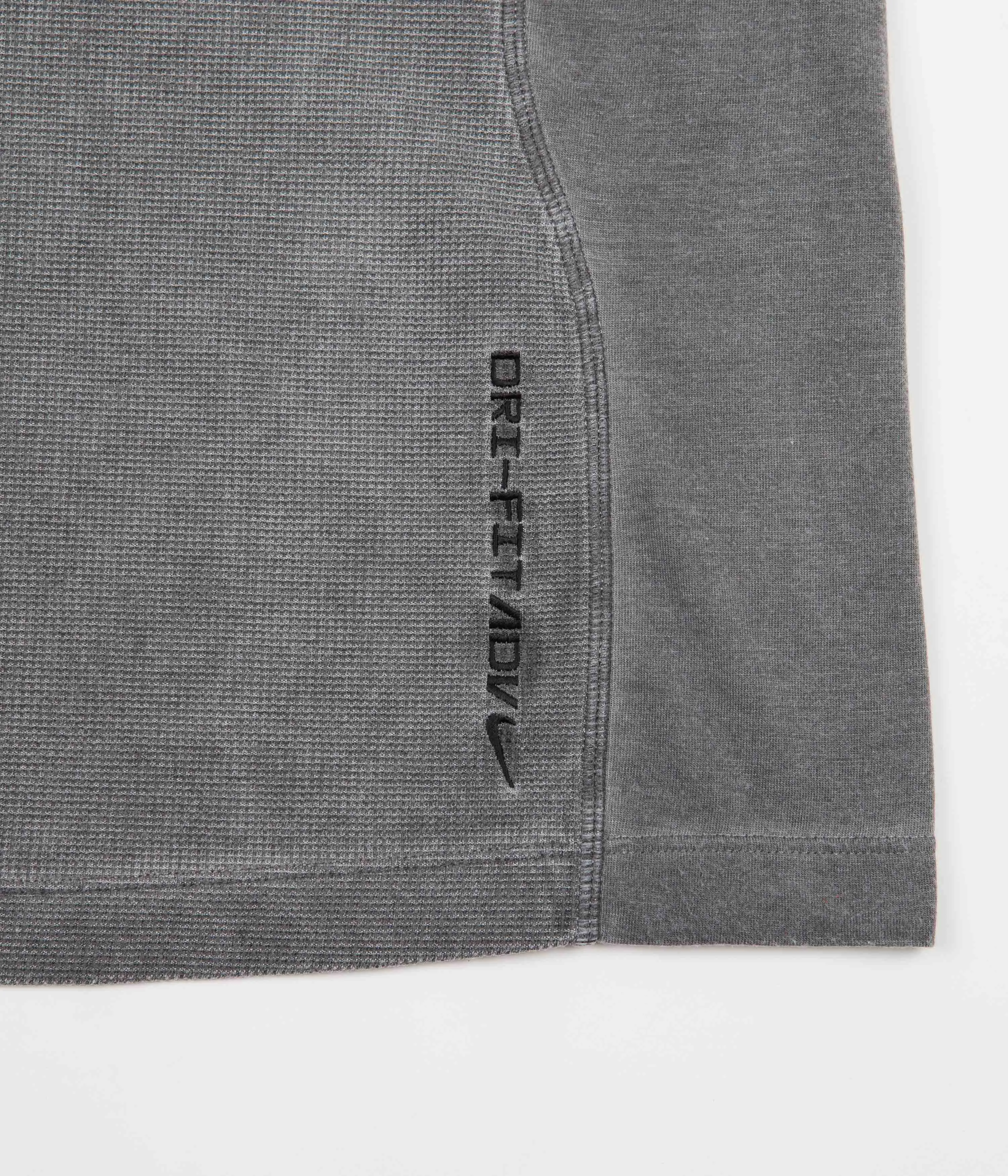 Nike ACG Steeple Rock 1/2 Zip Baselayer - Black / Black