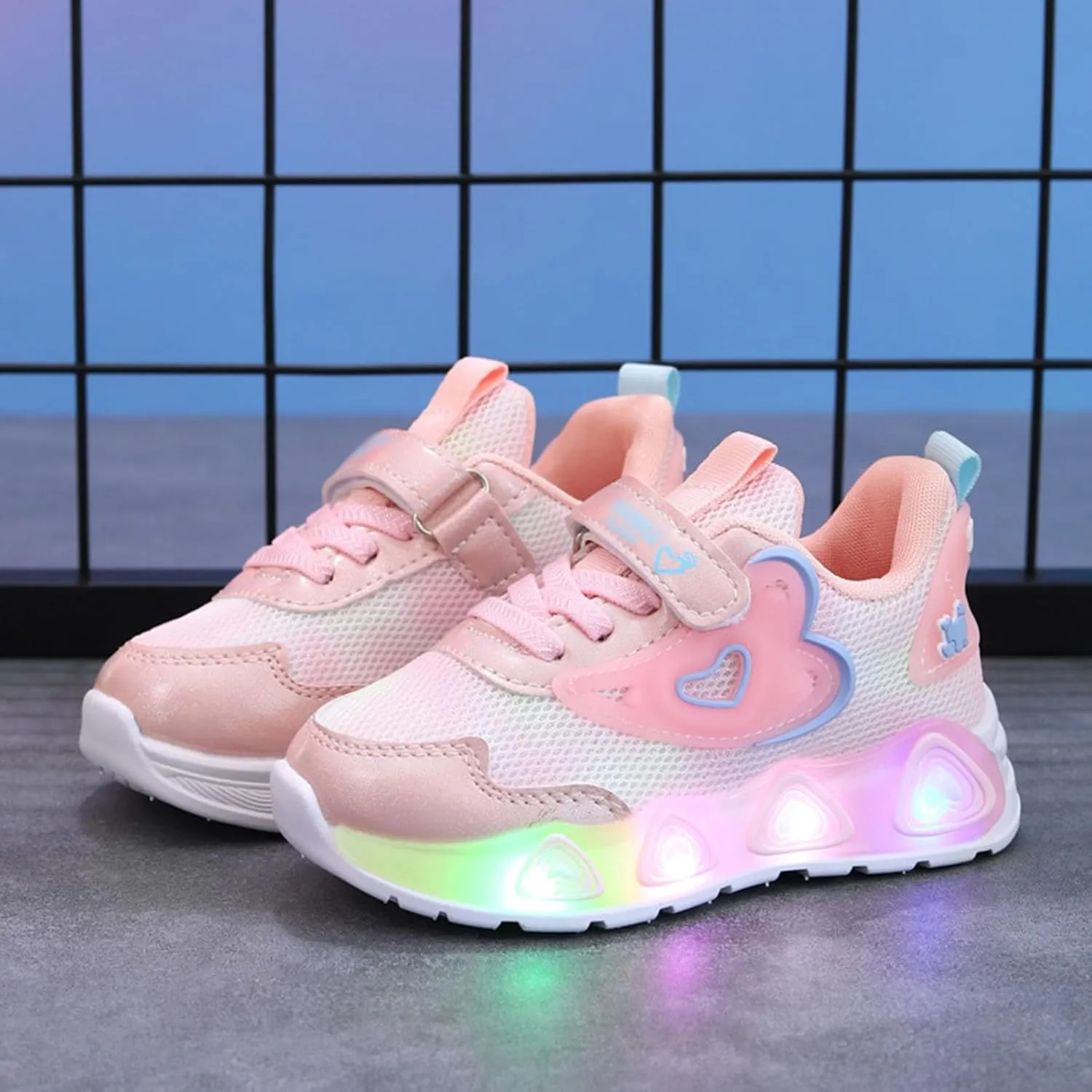 Sneakers for Girls Boys Light Up Shoes LED Flashing Lightweight Mesh Breathable Adorable Running Sneakers for Kids