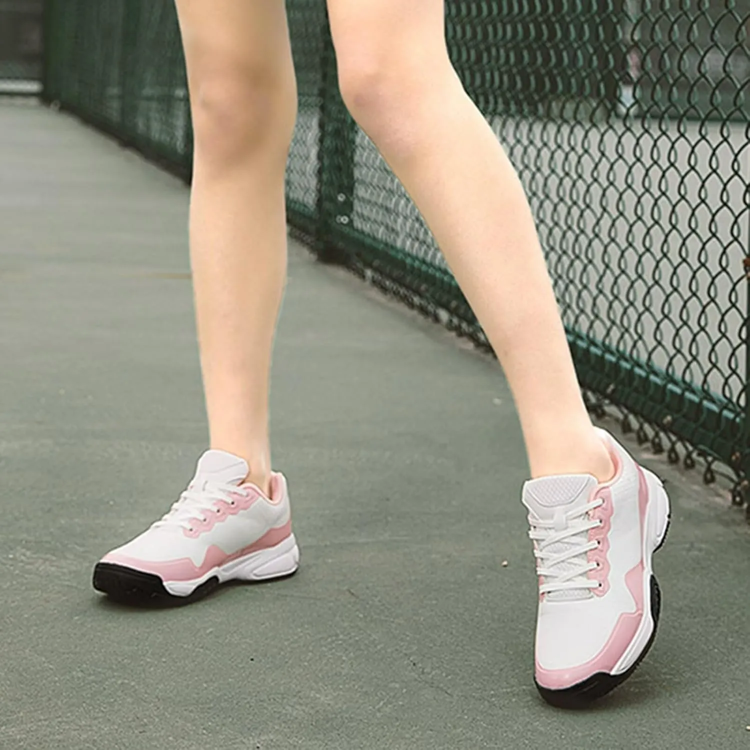 Women's Athletic Golf Shoes Anti-Slip Spikless Golf Footwear Waterproof Golf Trainers Outdoor Walking Shoes